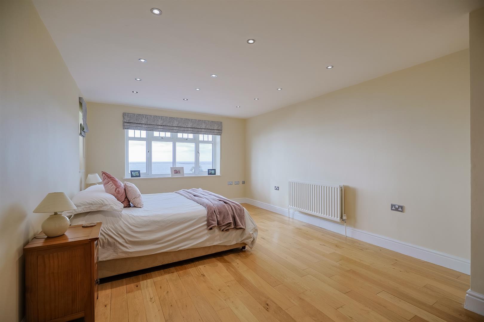 Seascape, Horton, Swansea, SA3 1LB